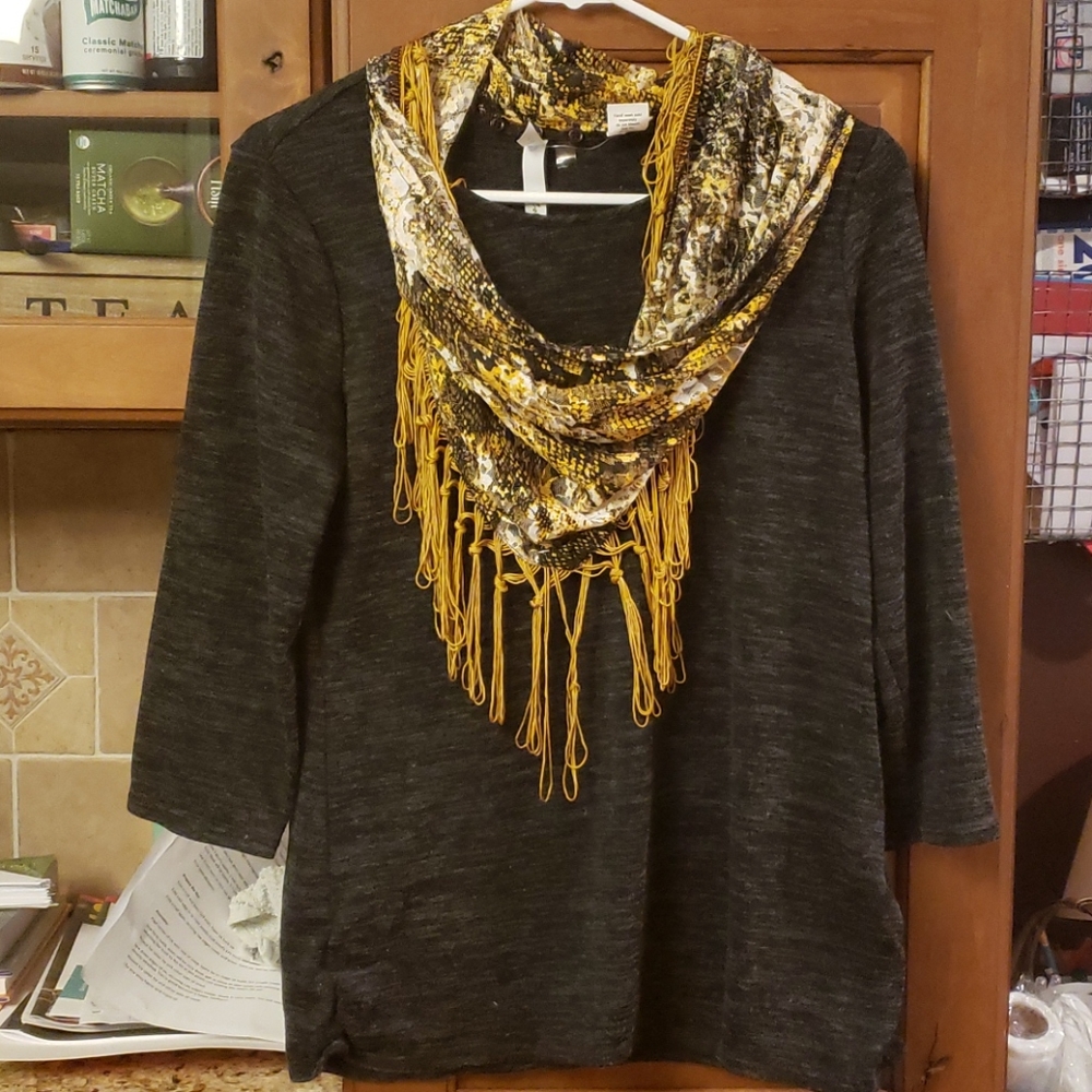 3/4 sleeve charcoal grey shirt with attached scarf